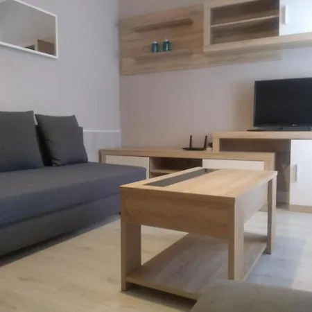 Centro Ciudad Con Parking Vigilado 24h *